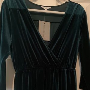 See and be seen Velvet dress in emerald